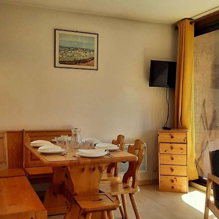 Bel Appartement 3 Pieces Pour 7 Pers Avec Balcon, Montgenevre - Fr-1-330D-126 ภายนอก รูปภาพ